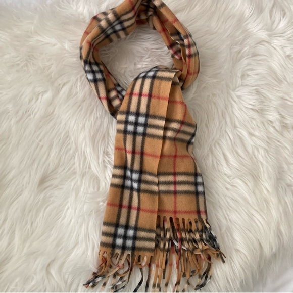 CREAM SOFT PLAID SCARF SIMILAR TO BURBURRY PRINt - Picture 3 of 6